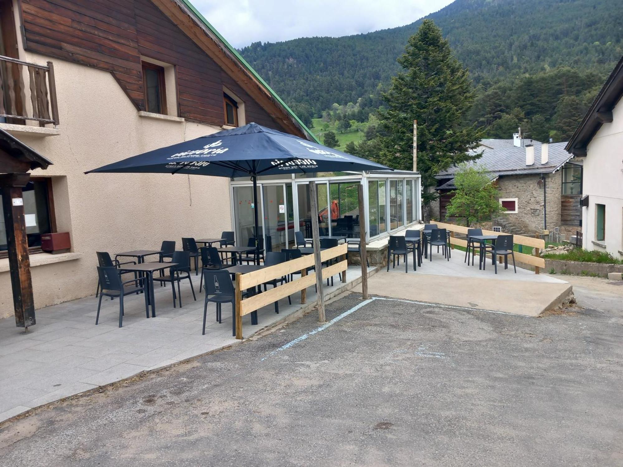 Auberge La Prairie Matemale Exterior photo